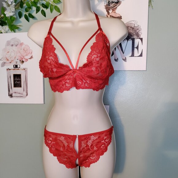 Sexy Bra & Panties Set - Picture 2 of 6